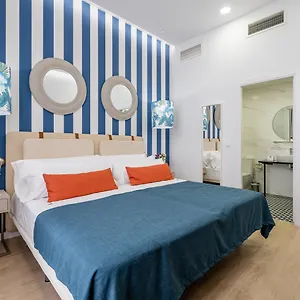 soho-boutique-urban.hotelsinnerja.org/